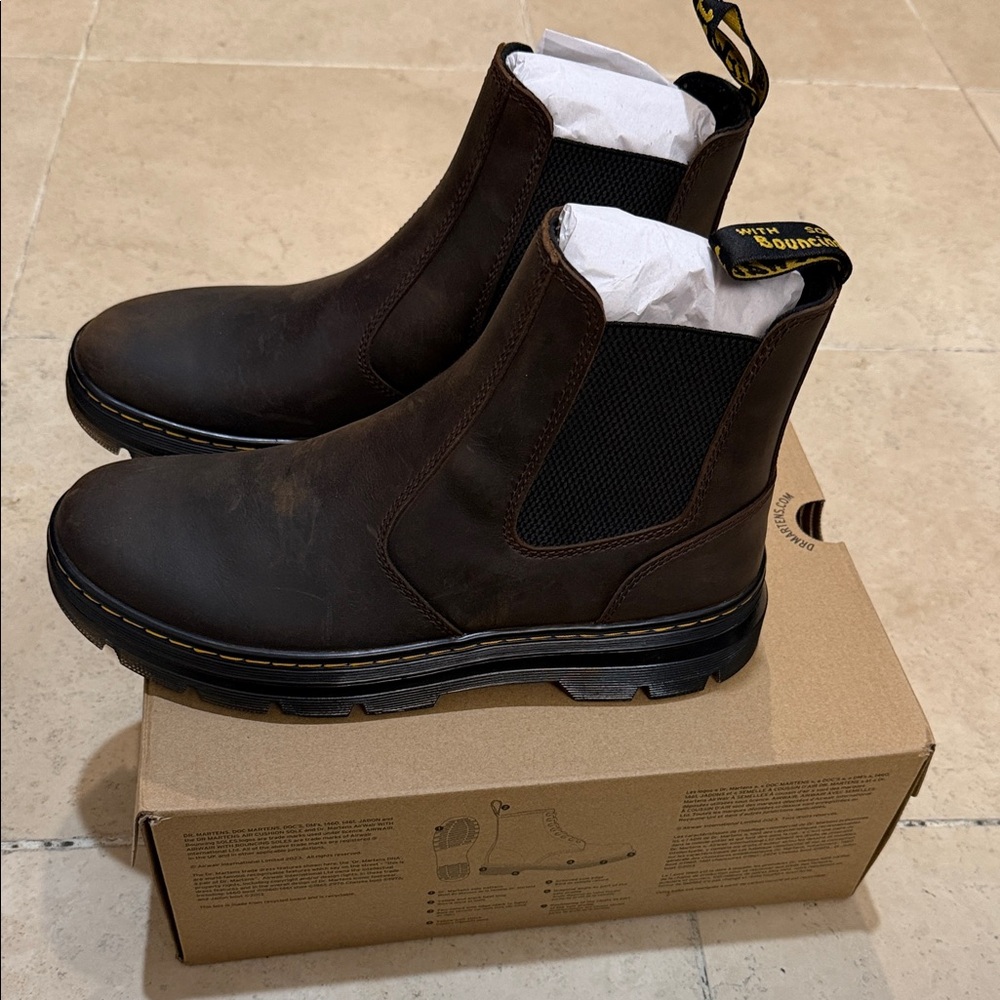 Dr. Martens Embury Crazy Horse - Picture 2 of 7